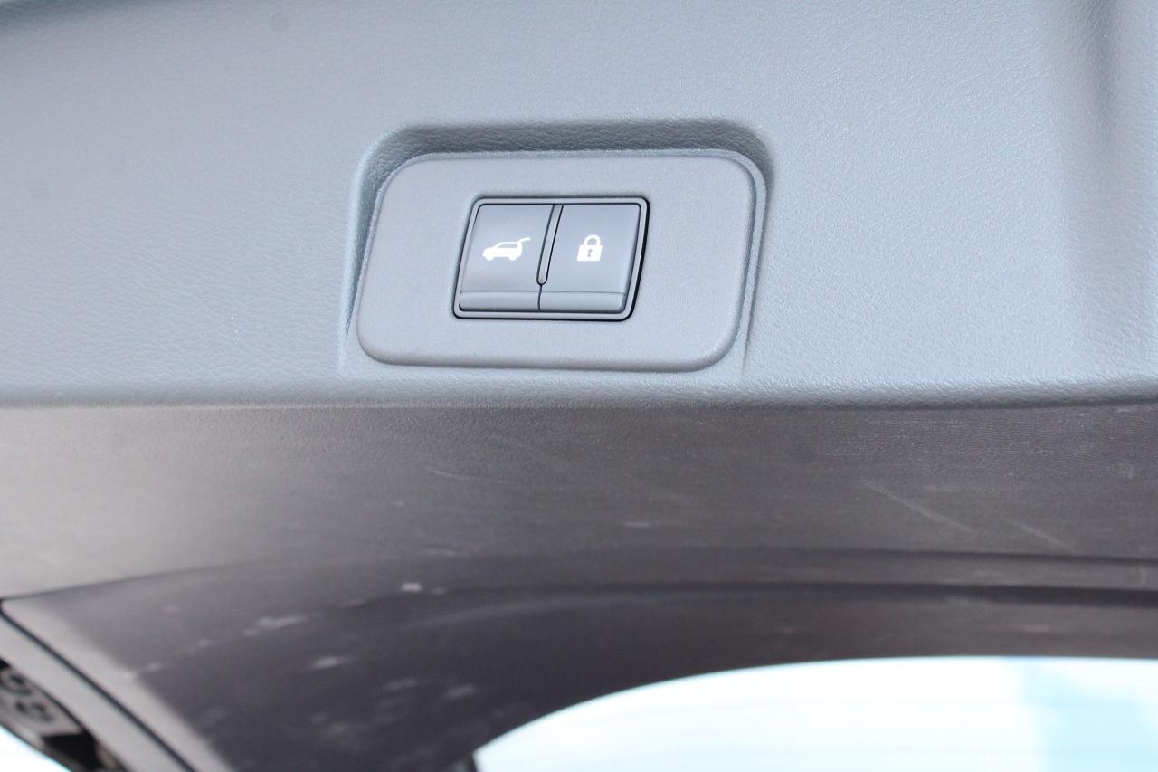 2024 Nissan Rogue SV MOONROOF - Photo #10