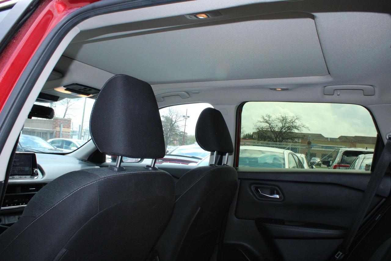 2024 Nissan Rogue SV MOONROOF - Photo #18