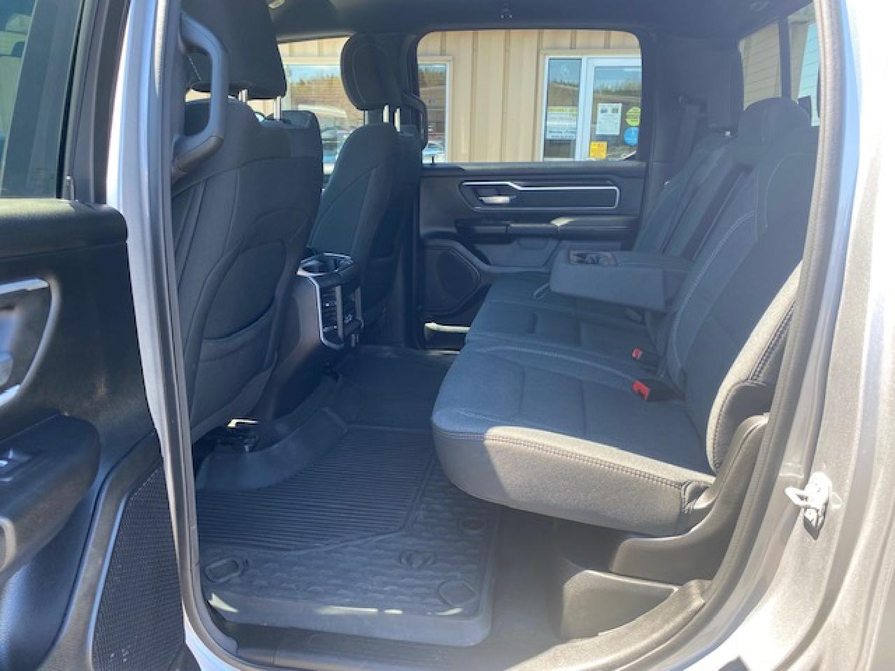 2022 RAM 1500 Big Horn - Photo #8