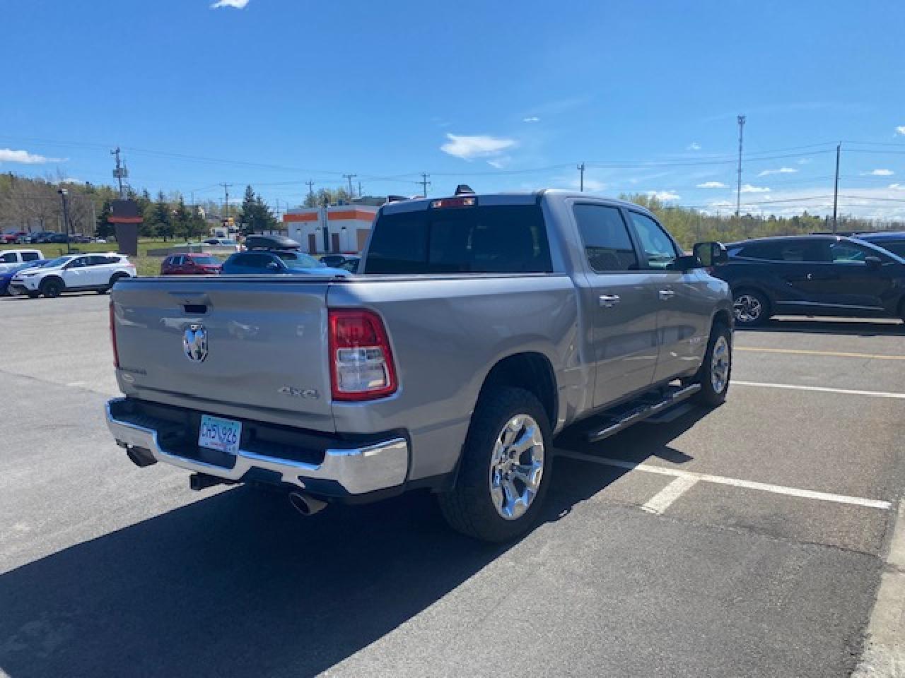 2022 RAM 1500 Big Horn - Photo #6