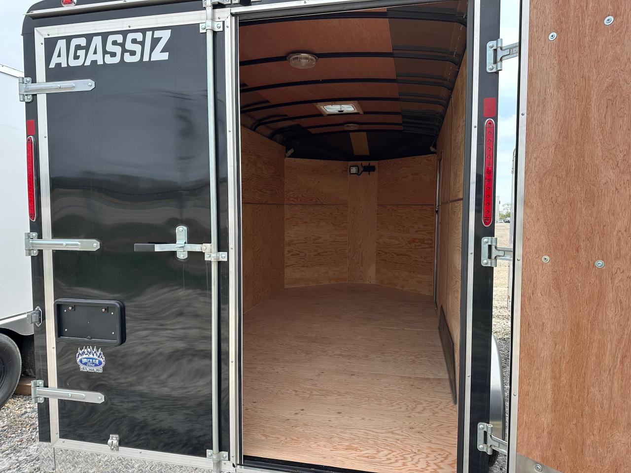 2025 Agassiz Trailer 7 X 14 Agassiz Barn Door Photo3