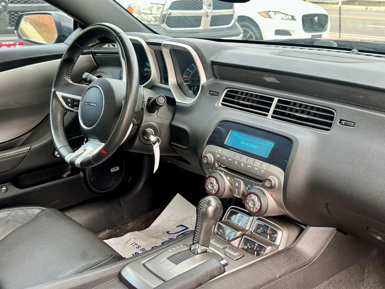 2010 Chevrolet Camaro 2LT - Photo #18