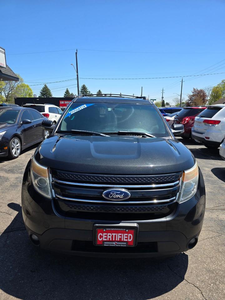 2011 Ford Explorer LIMITED - Photo #4