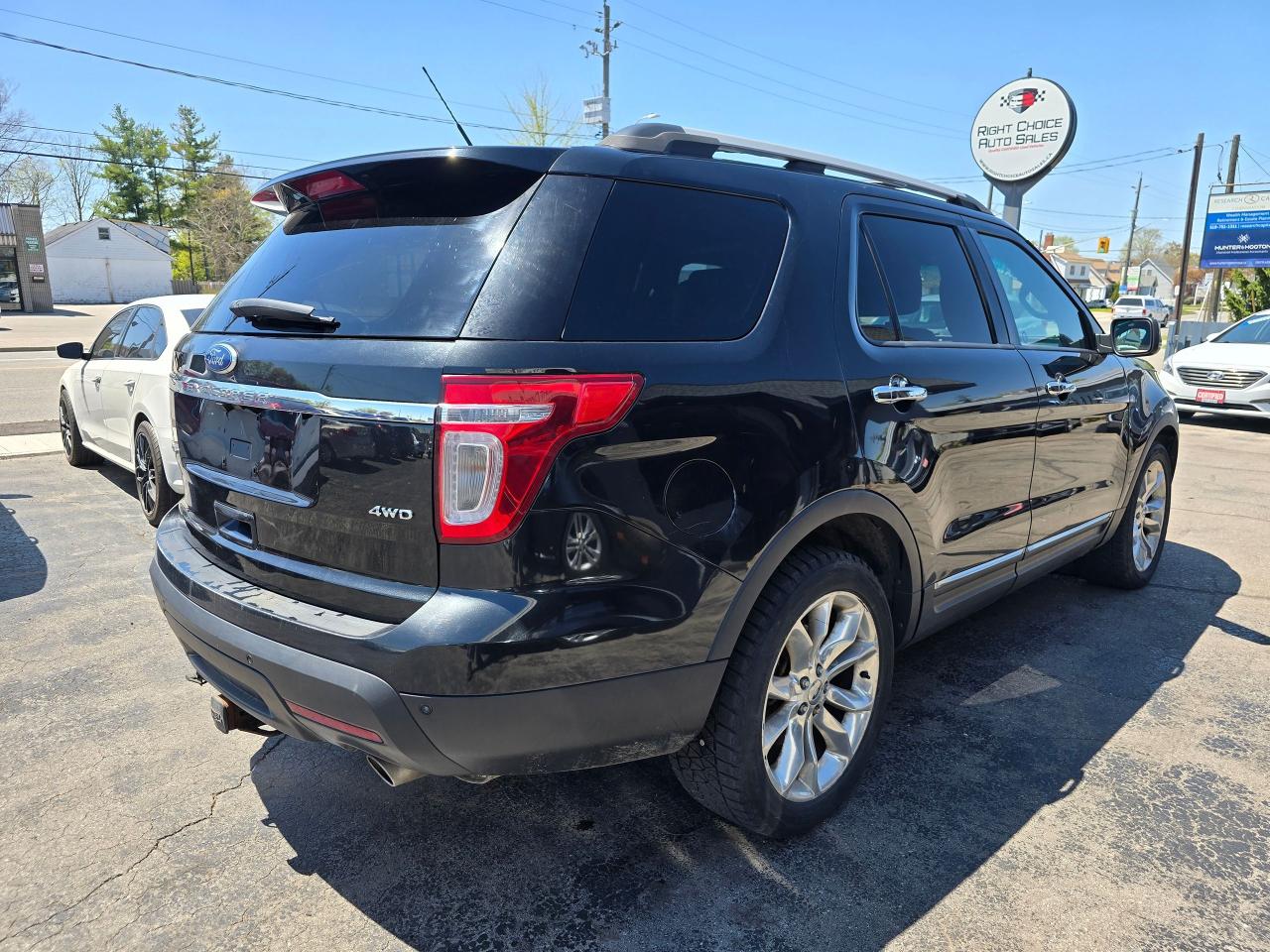 2011 Ford Explorer LIMITED - Photo #10