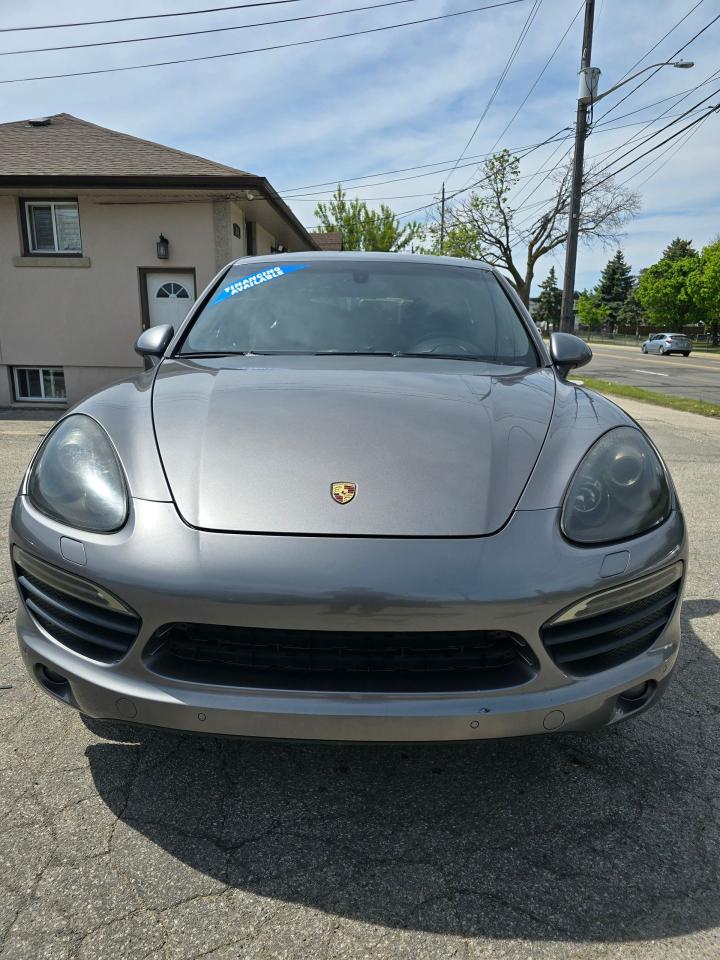 2012 Porsche Cayenne S - Photo #5