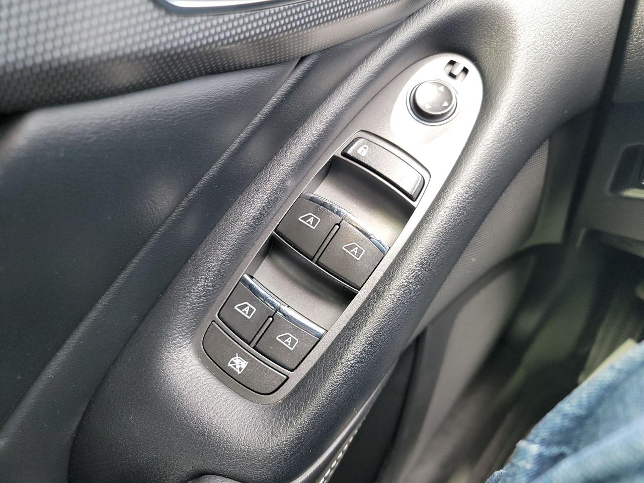 2015 Infiniti Q50 Sport | Limited - Photo #23