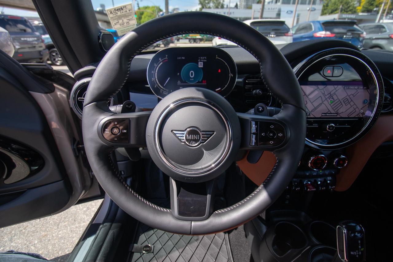 2023 MINI Cooper S  Photo5