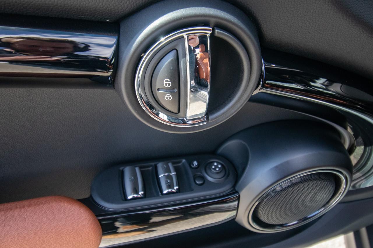 2023 MINI Cooper S  Photo5