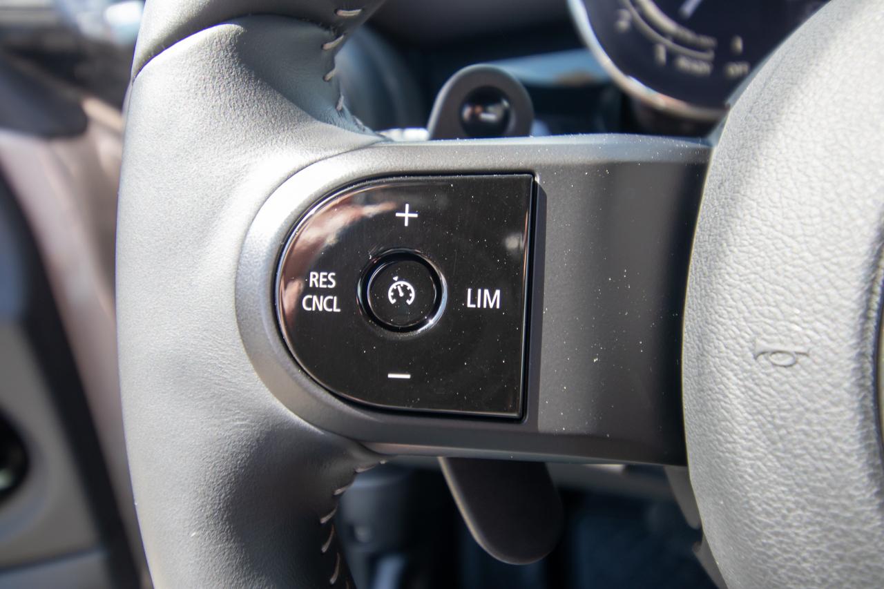 2023 MINI Cooper S  Photo5