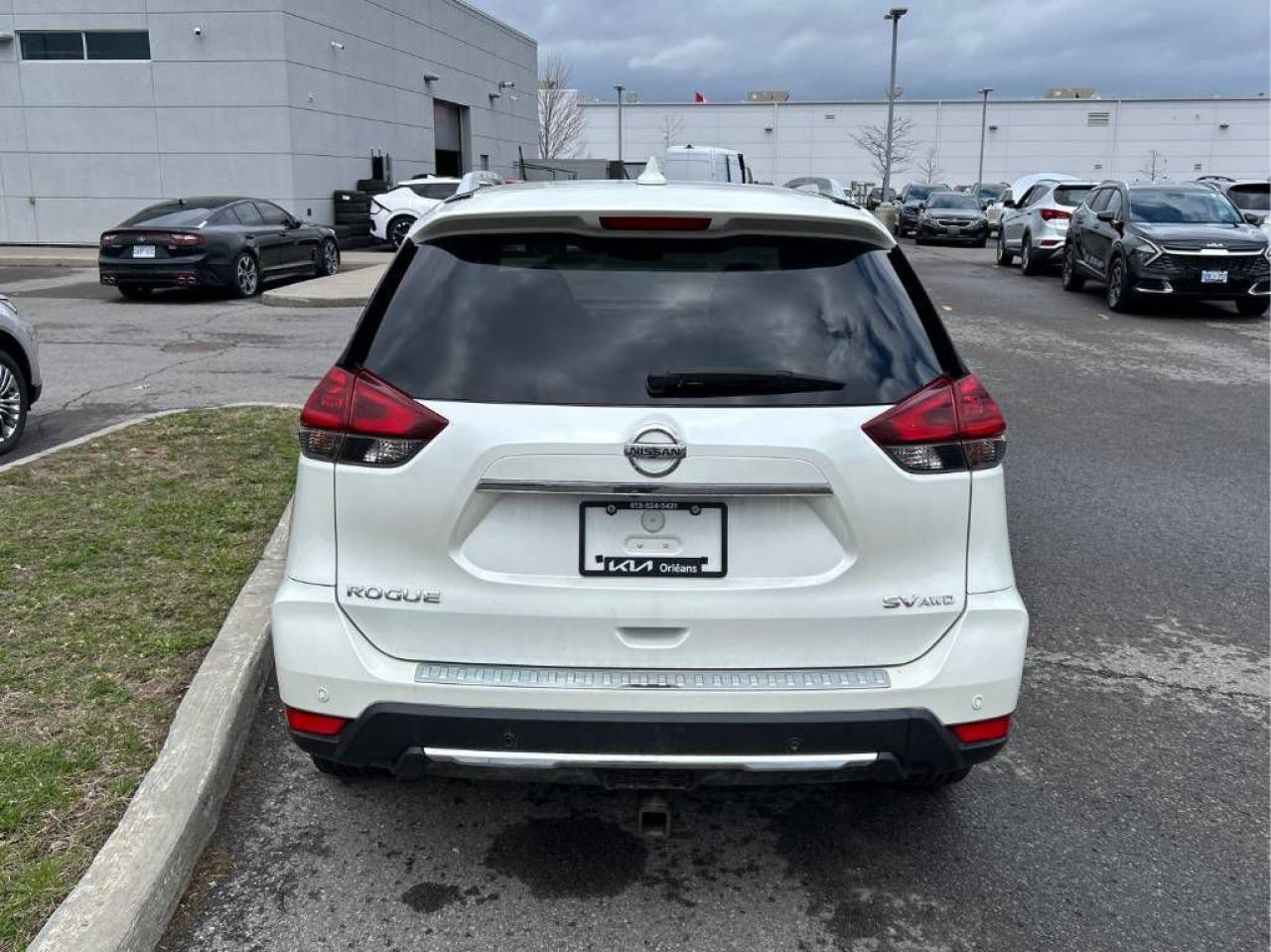2020 Nissan Rogue SV AWD - Photo #3