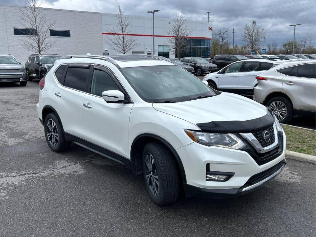 2020 Nissan Rogue SV AWD - Photo #6