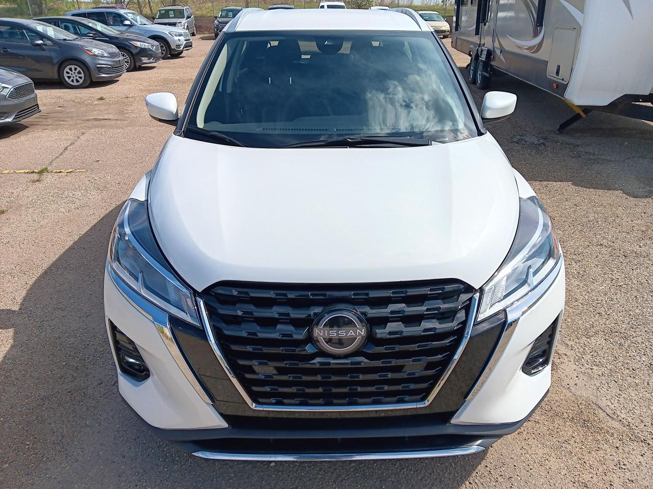2023 Nissan Kicks SV, Blindspot, Htd Steering & Seats, Remote, BU Ca - Photo #2