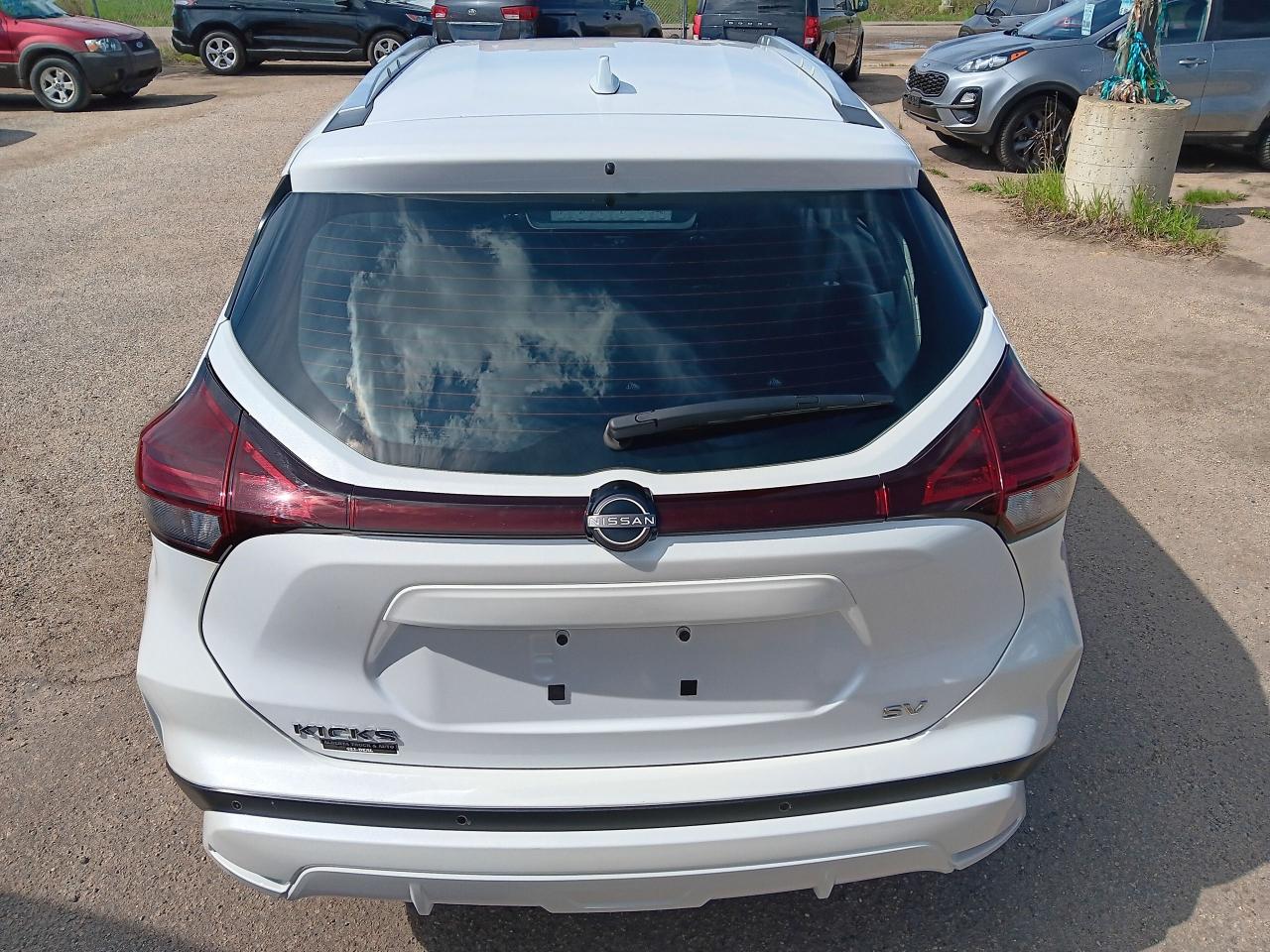 2023 Nissan Kicks SV, Blindspot, Htd Steering & Seats, Remote, BU Ca - Photo #6
