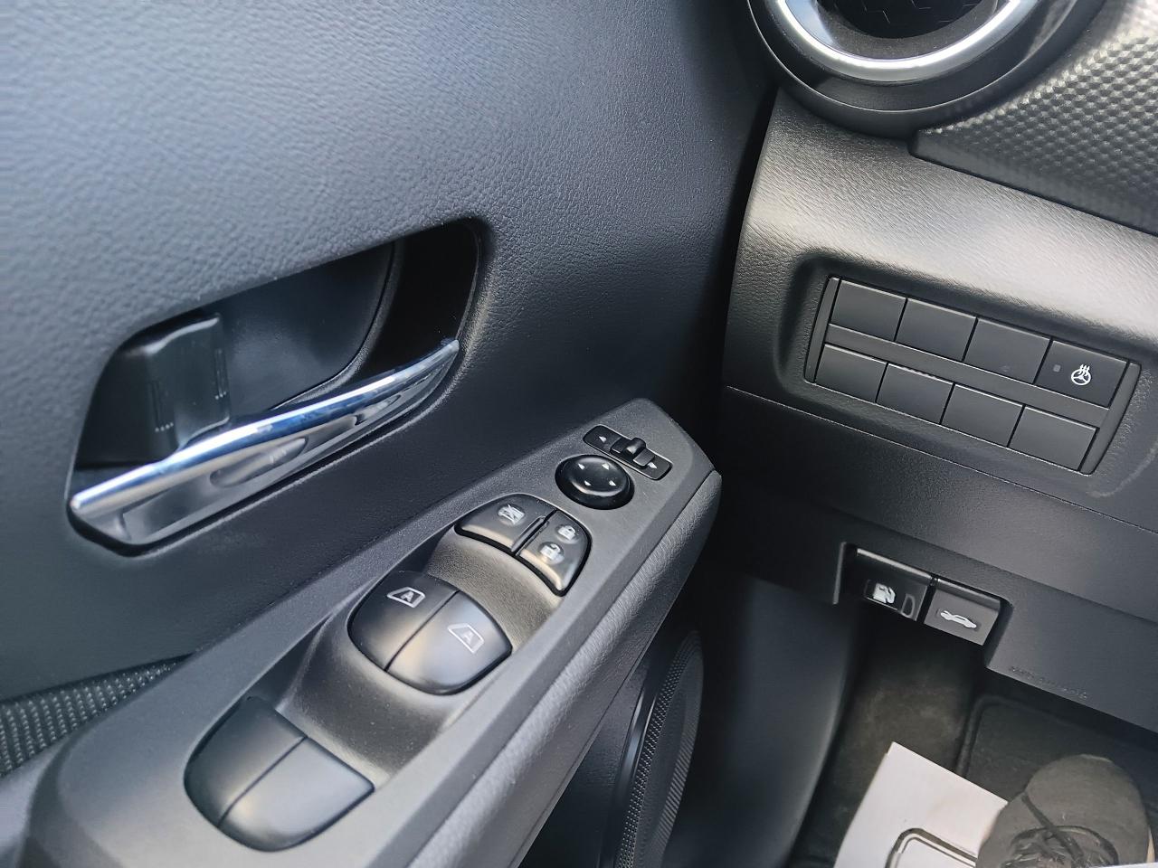2023 Nissan Kicks SV, Blindspot, Htd Steering & Seats, Remote, BU Ca - Photo #22
