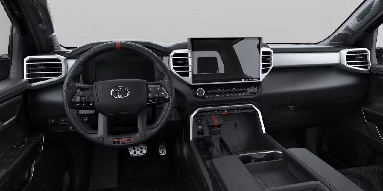 2025 Toyota Tundra Hybrid CrewMax Limited Photo