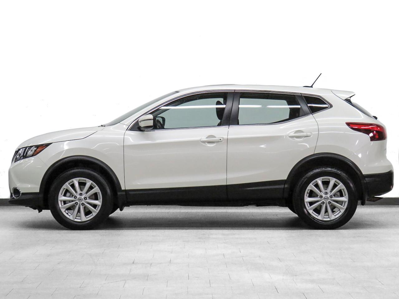 2018 Nissan Qashqai S | Heated Seats | Backup Cam | Alloys | Bluetooth
