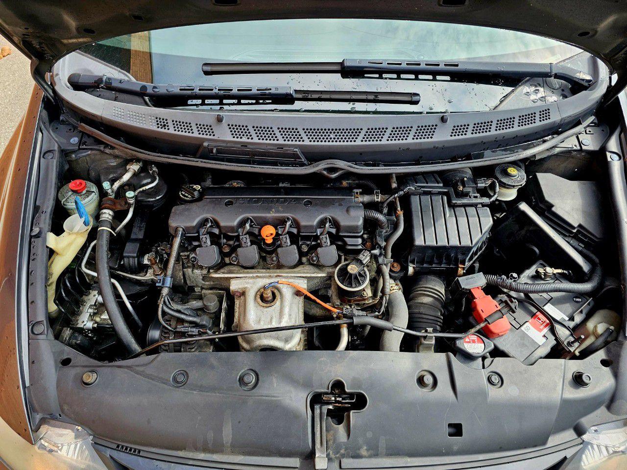 2009 Honda Civic Cpe LX Automatic with Sunroof - Photo #13