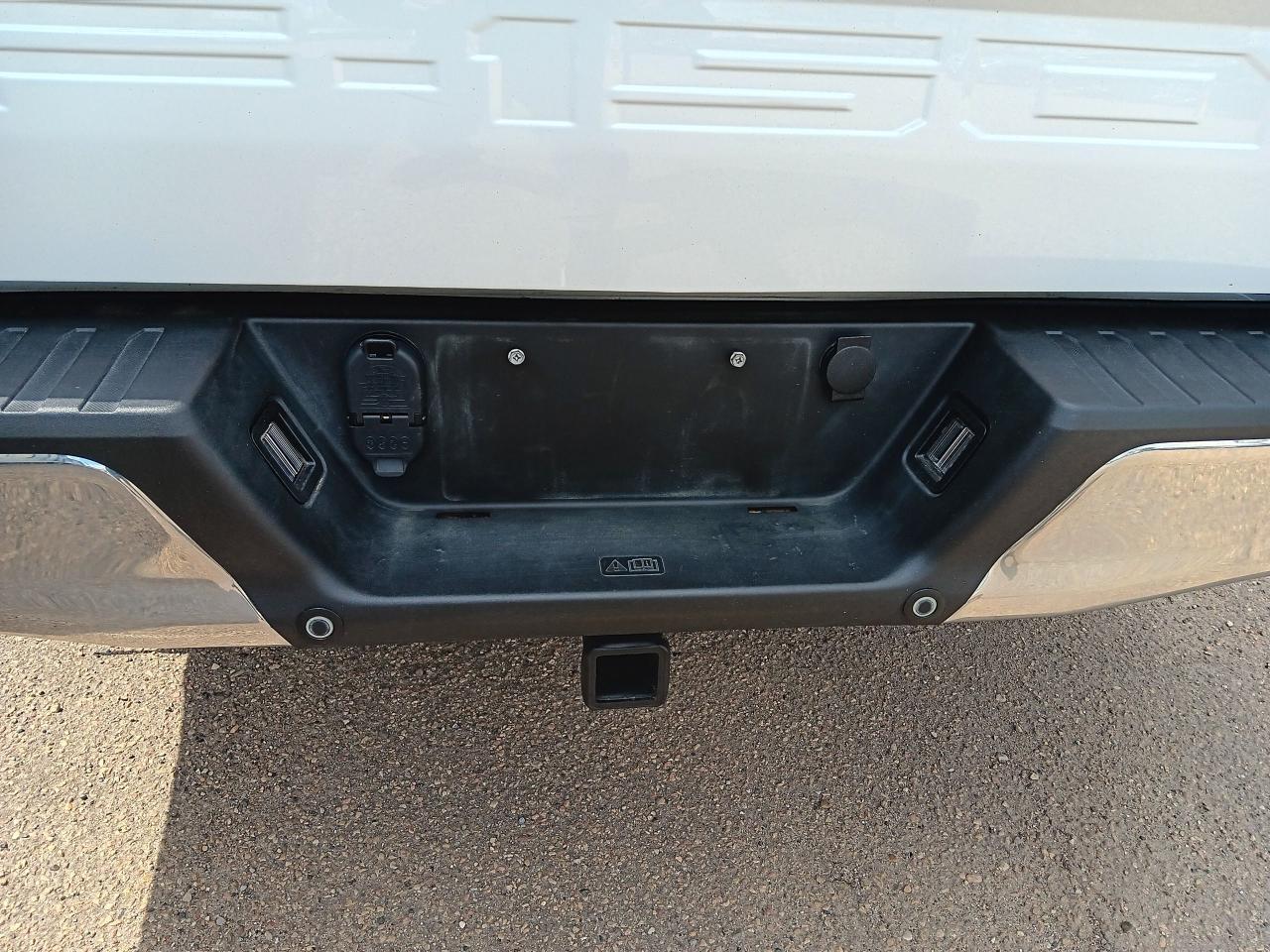 2020 Ford F-150 XLT Crewcab 4x4, Trailer Pkg, BU Cam, Remote, XTR - Photo #11