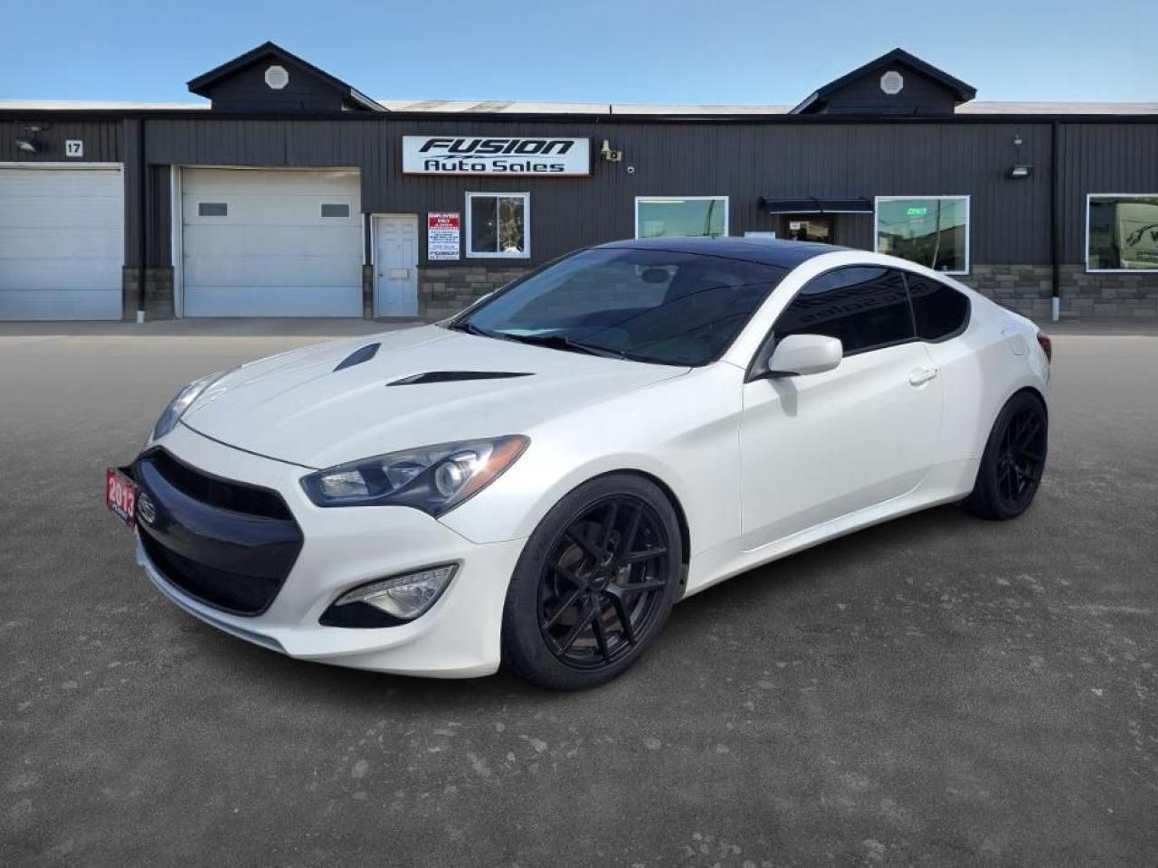 2013 Hyundai Genesis Coupe Premium-LEATHER-SUNROOF-NAVIGATION-EXHAUST