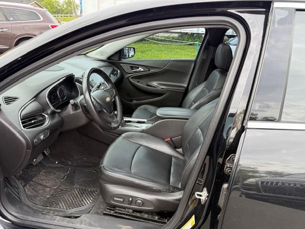2016 Chevrolet Malibu LT - Photo #7