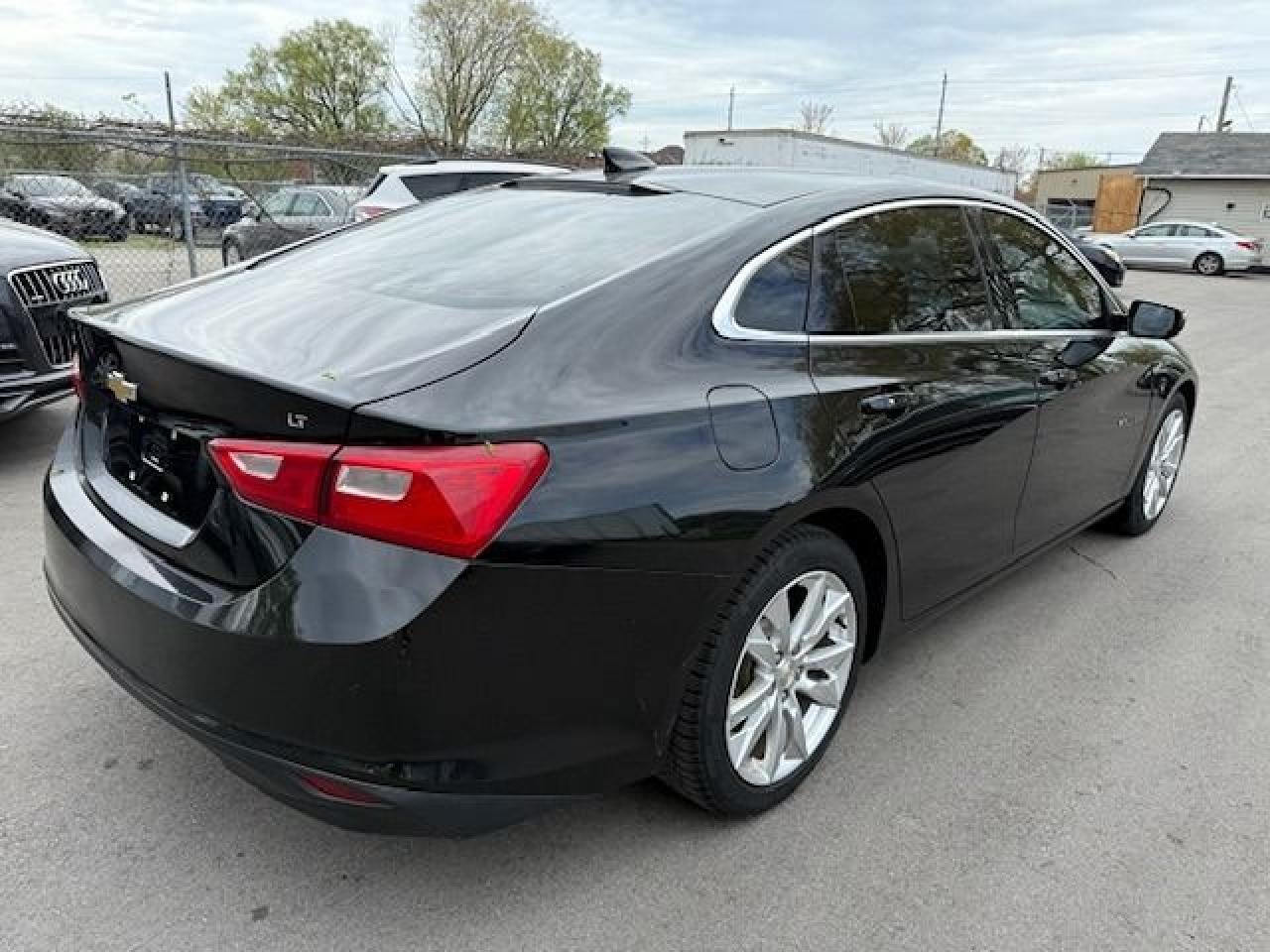 2016 Chevrolet Malibu LT - Photo #13