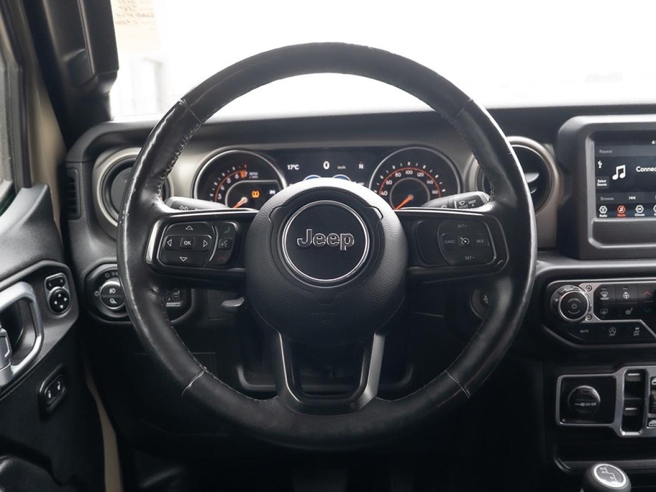 2020 Jeep Gladiator Sport S Soft Top Photo10