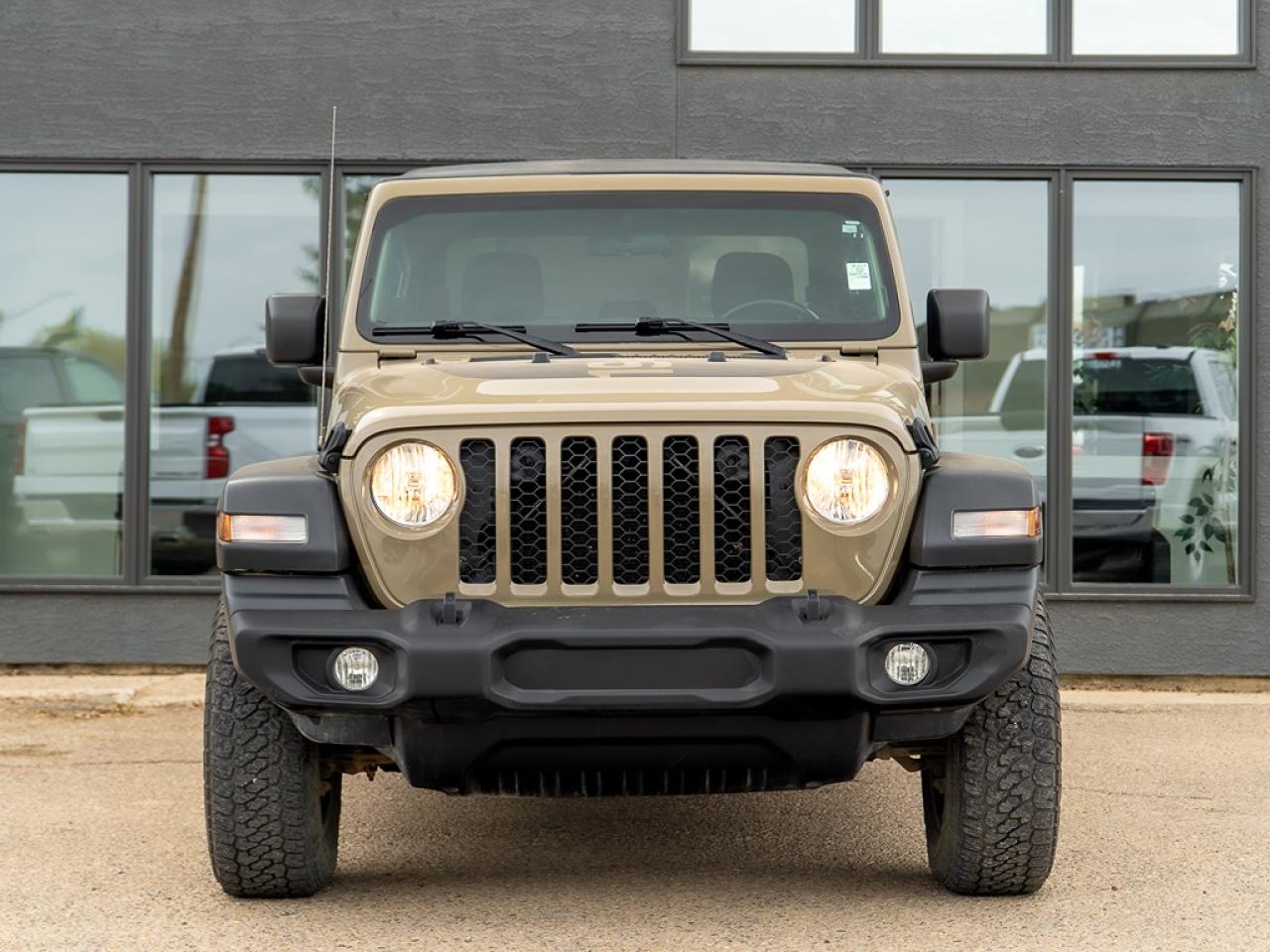 2020 Jeep Gladiator Sport S Soft Top Photo23