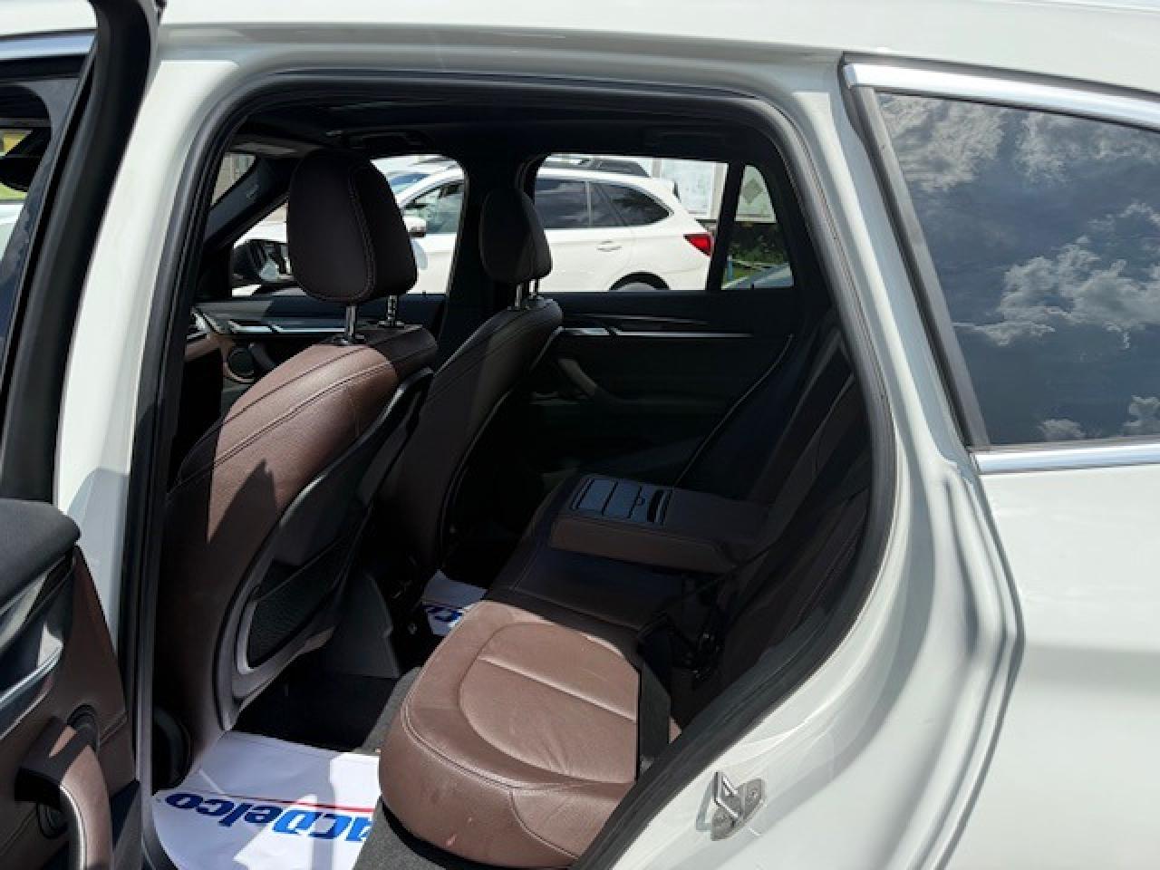 2016 BMW X1 xDrive28i - Photo #7
