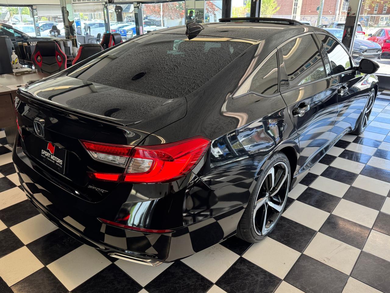 2018 Honda Accord Sport+New Tires+Brakes+Roof+LKA+ACCIDENT FREE - Photo #10