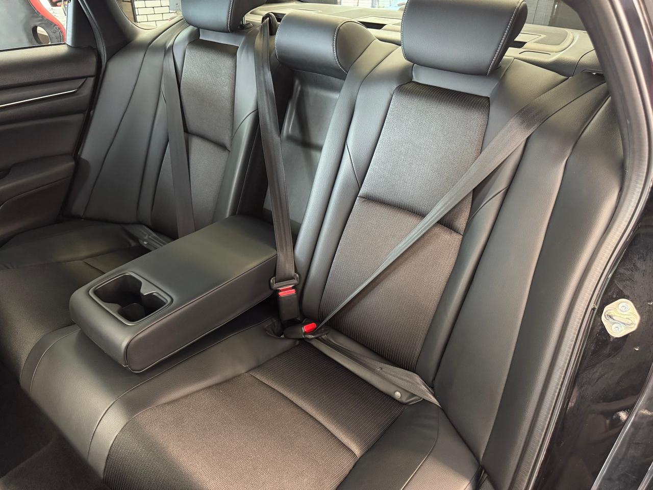2018 Honda Accord Sport+New Tires+Brakes+Roof+LKA+ACCIDENT FREE - Photo #28