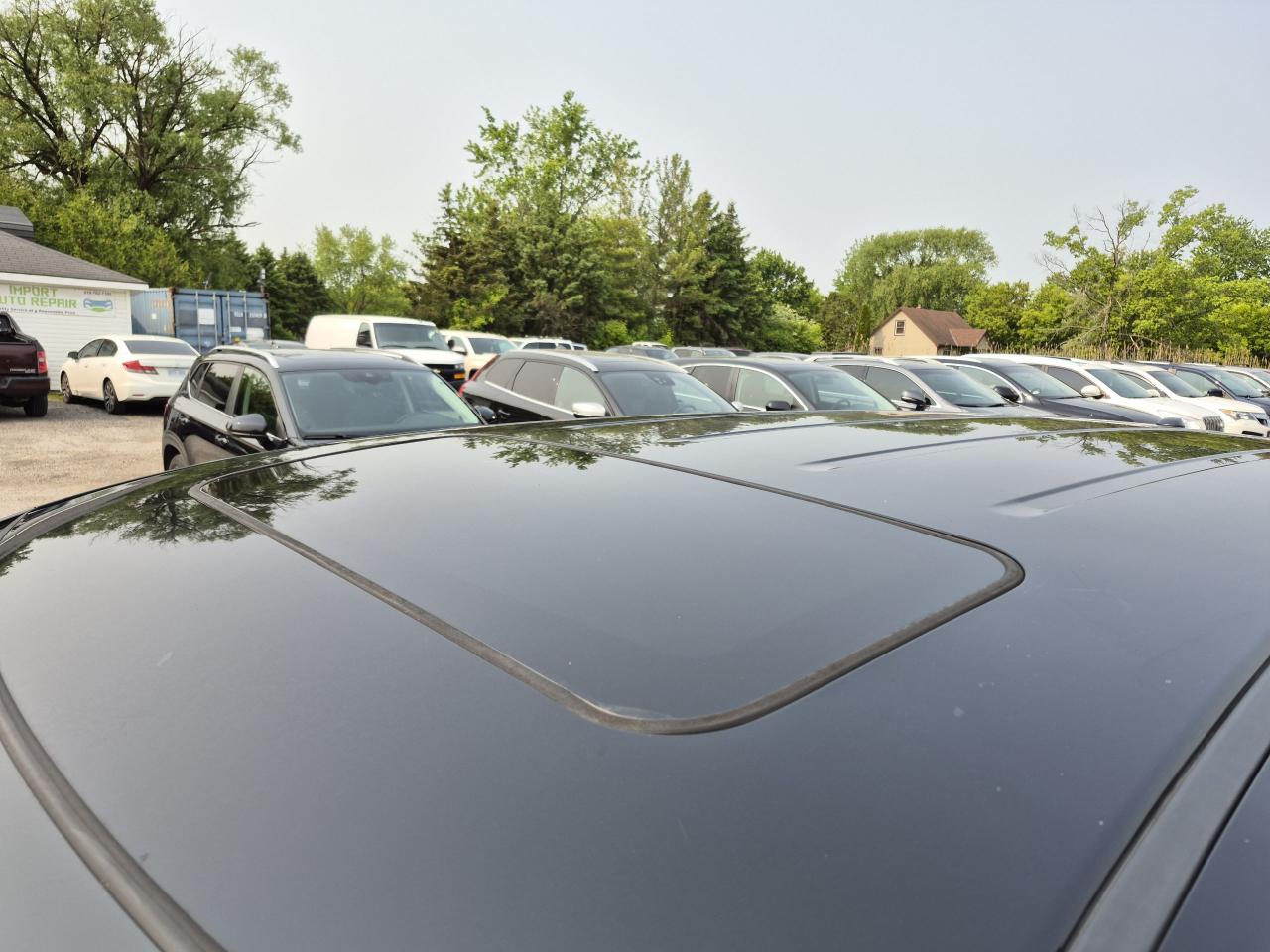 2014 Honda Odyssey Touring w/RES & Navi Photo9