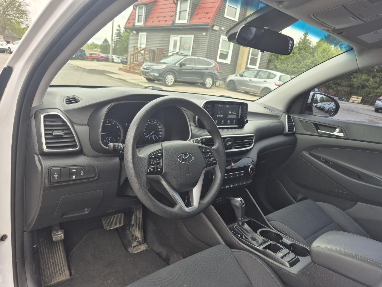 2019 Hyundai Tucson Essential AWD w/Safety Package Photo33