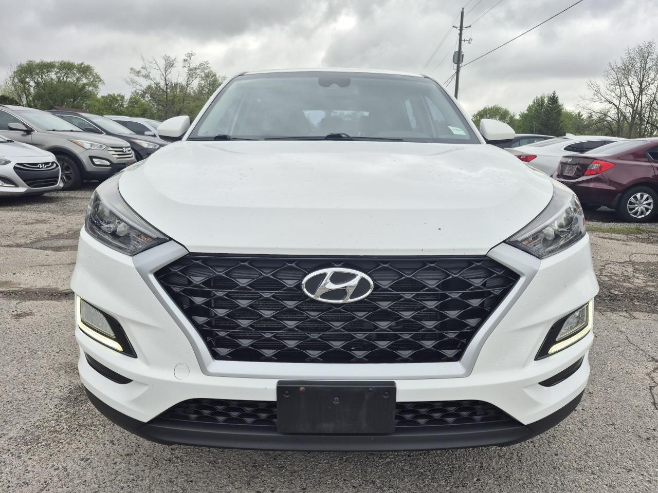 2019 Hyundai Tucson Essential AWD w/Safety Package Photo8