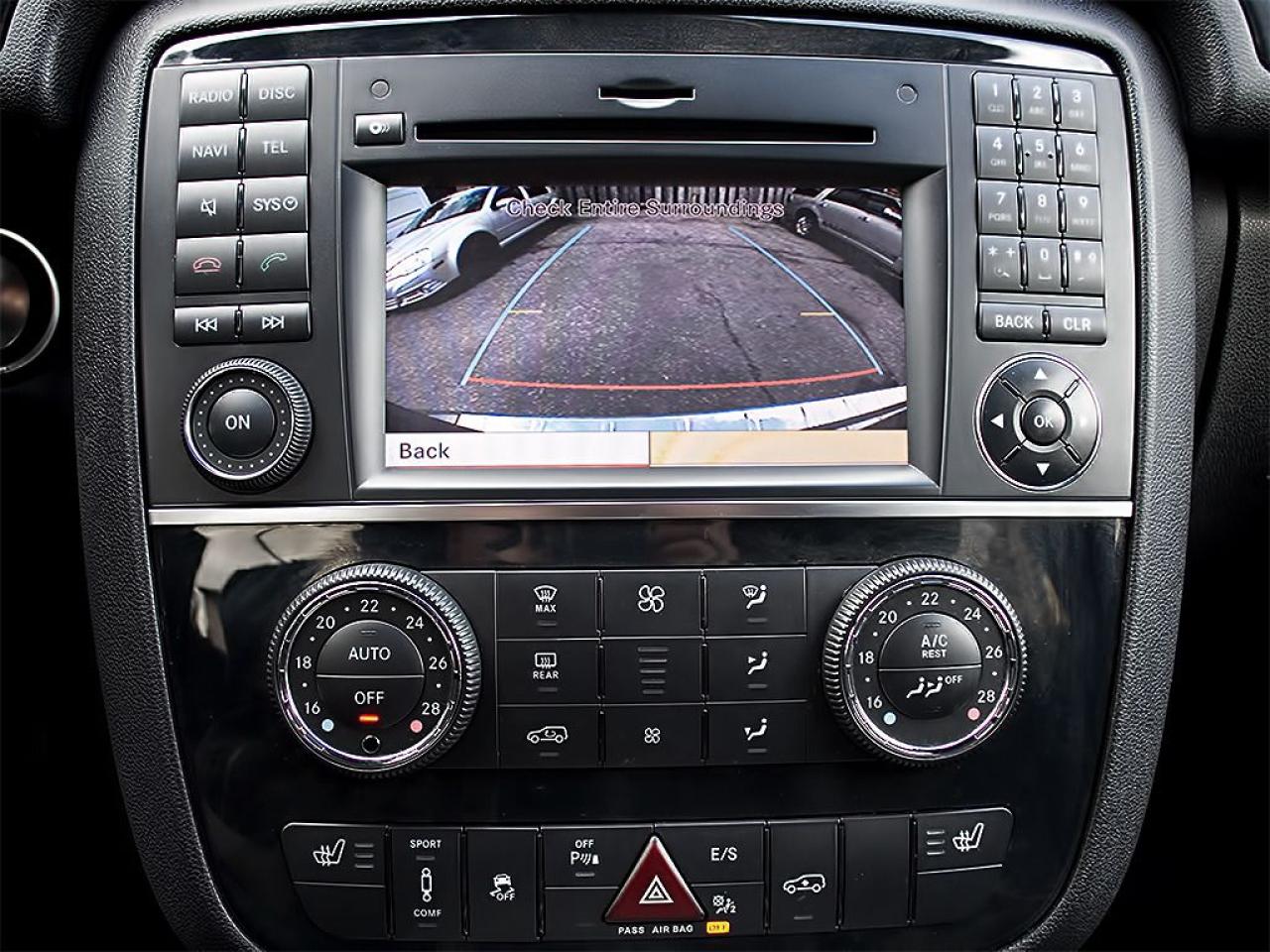 2013 Mercedes-Benz R350 BLUETEC | AMG | NAVI | REARCAM | PANOROOF - Photo #3