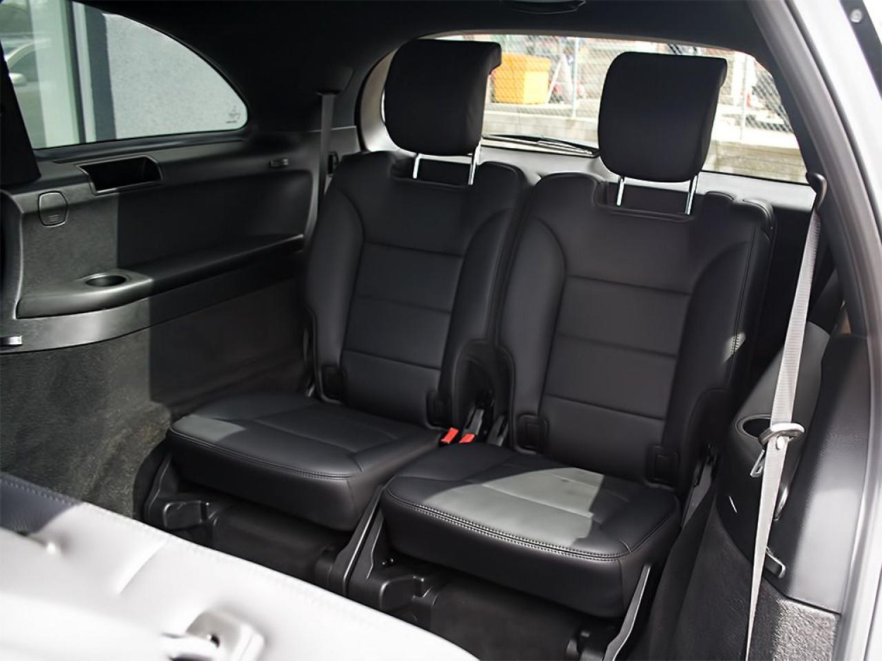 2013 Mercedes-Benz R350 BLUETEC | AMG | NAVI | REARCAM | PANOROOF - Photo #12