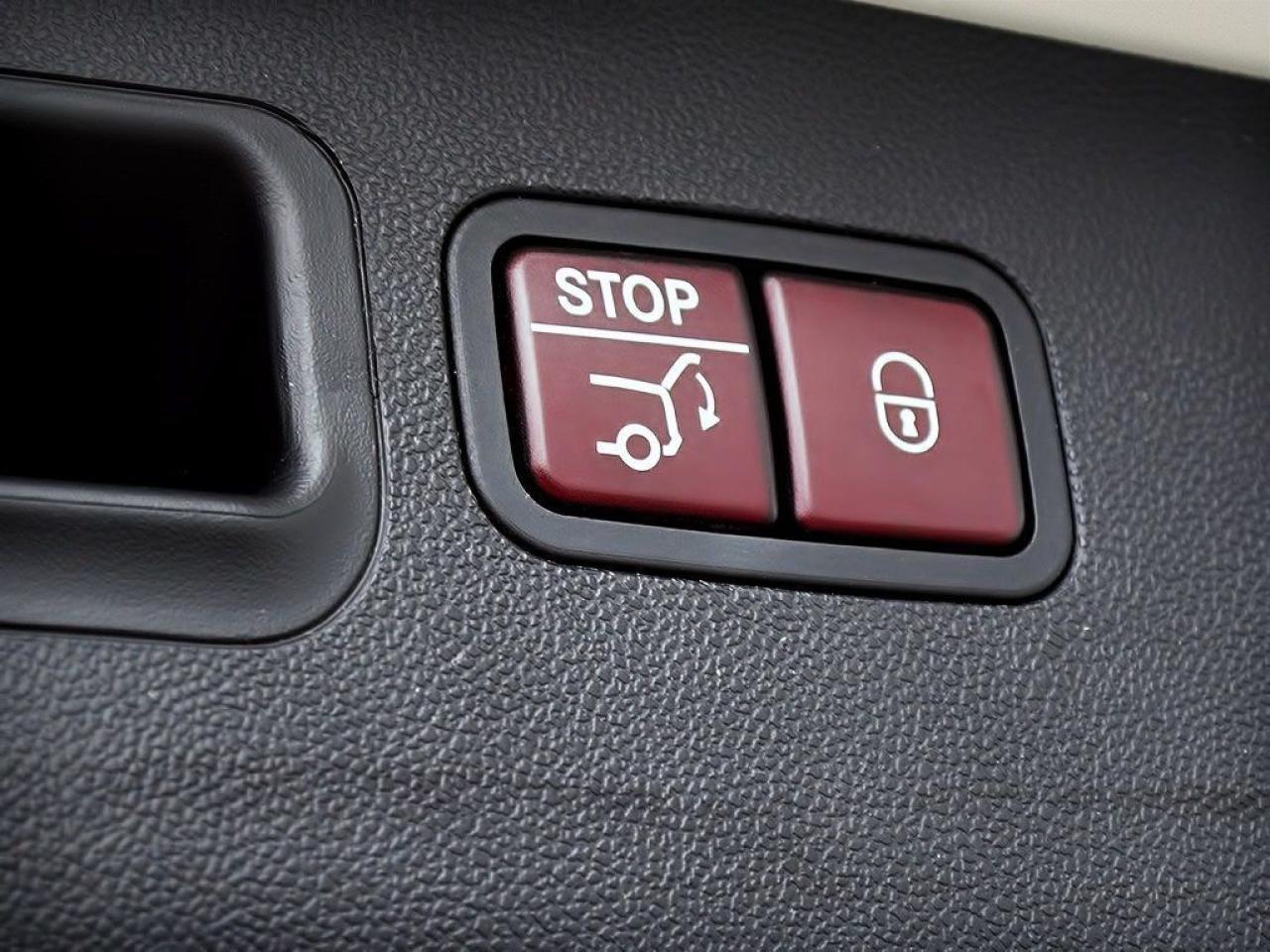 2013 Mercedes-Benz R350 BLUETEC | AMG | NAVI | REARCAM | PANOROOF - Photo #17