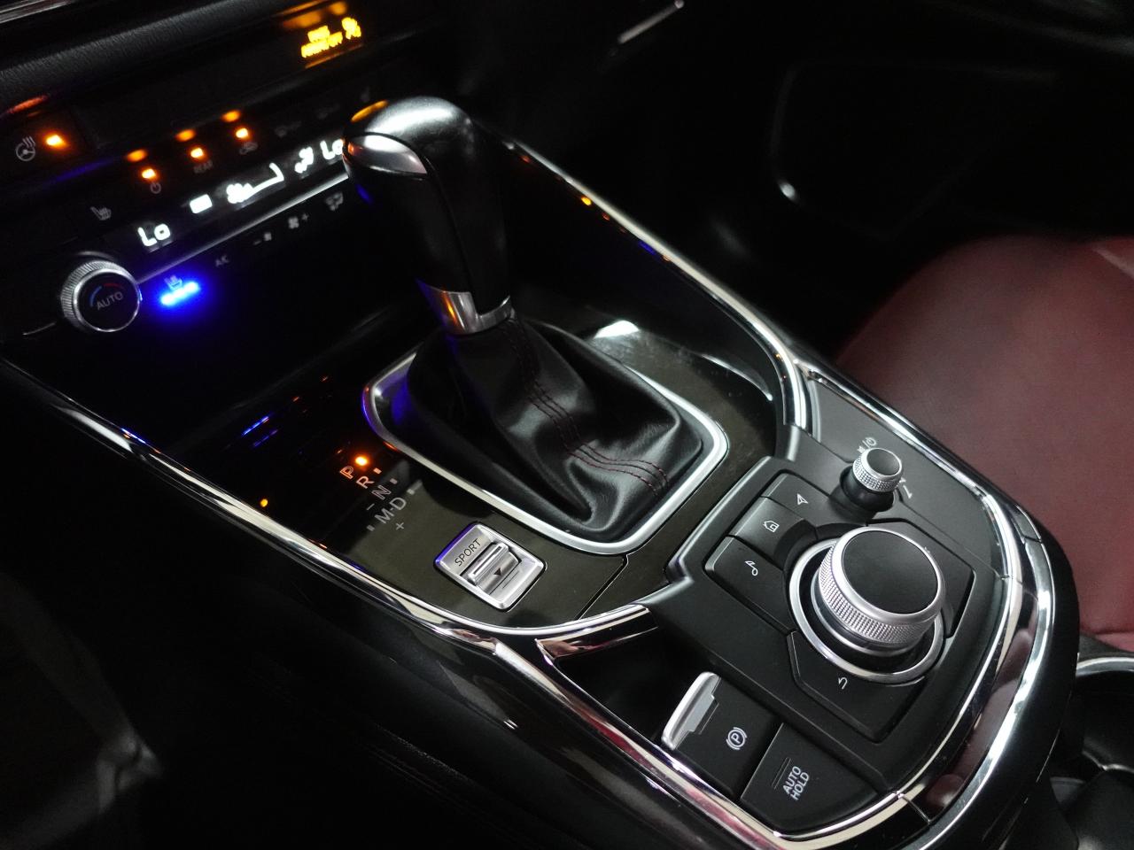 2022 Mazda CX-9 KURO | AWD | Nav | Red Leather | Sunroof | CarPlay