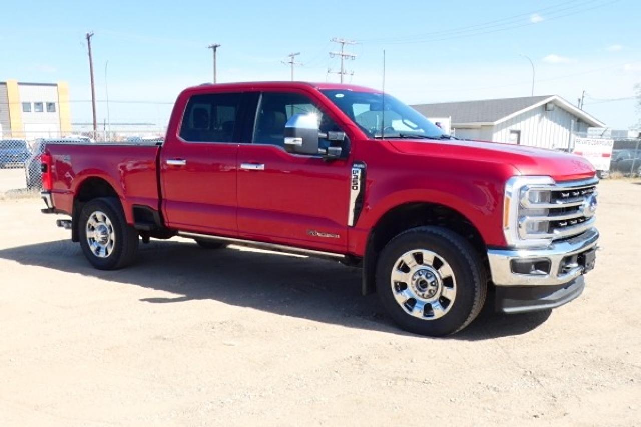 2023 Ford F-350 King Ranch 6.7L P/S DSL w/H&C L, p.S/R,NAV,BUC,PRB - Photo #4