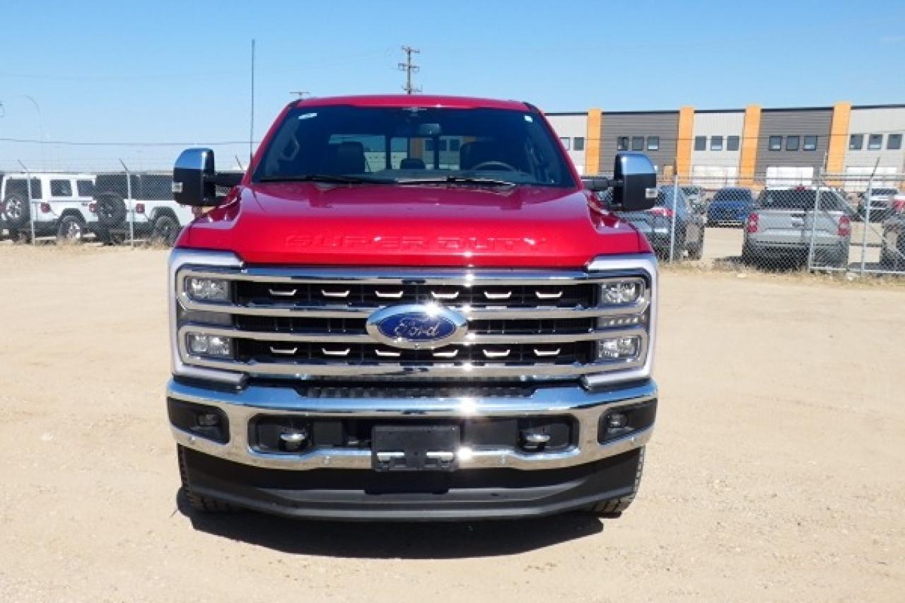 2023 Ford F-350 King Ranch 6.7L P/S DSL w/H&C L, p.S/R,NAV,BUC,PRB - Photo #3