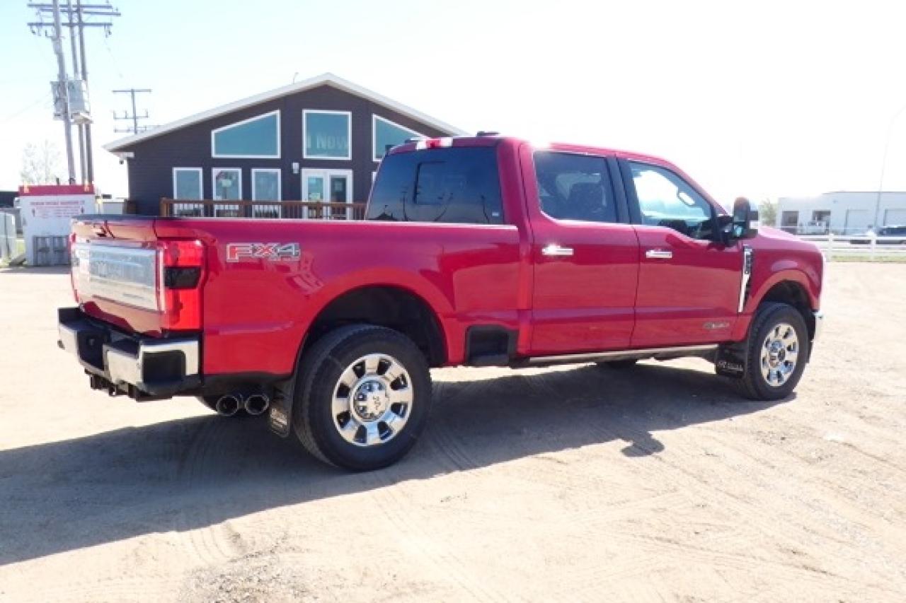 2023 Ford F-350 King Ranch 6.7L P/S DSL w/H&C L, p.S/R,NAV,BUC,PRB - Photo #6