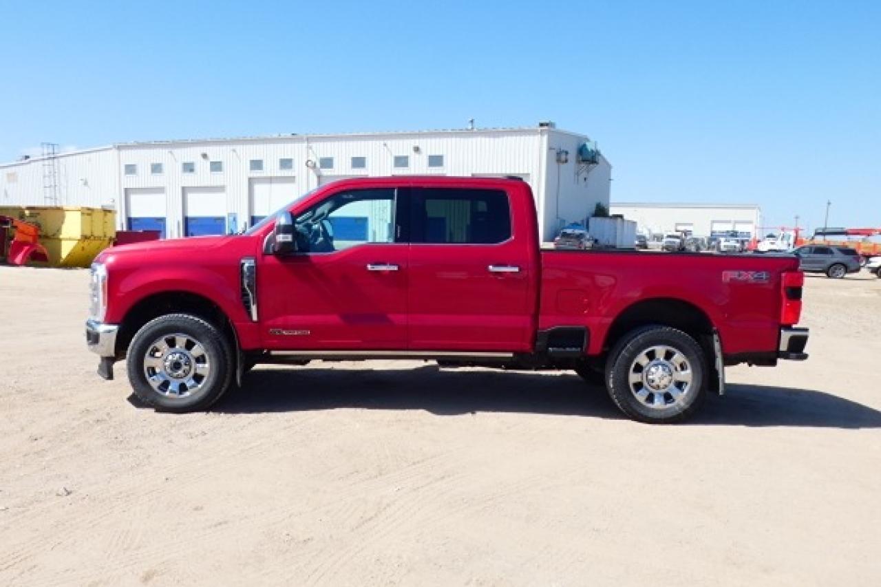 2023 Ford F-350 King Ranch 6.7L P/S DSL w/H&C L, p.S/R,NAV,BUC,PRB