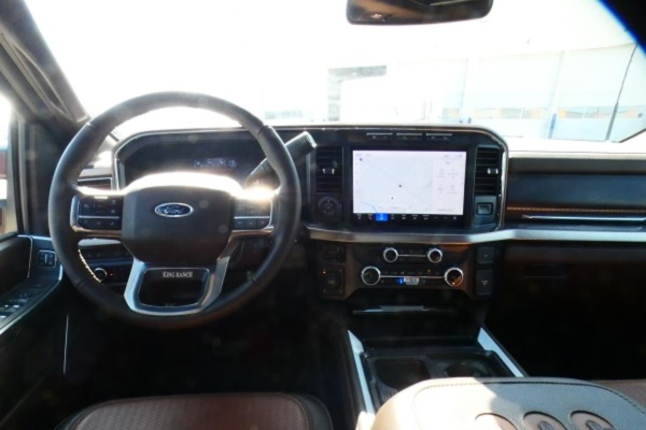 2023 Ford F-350 King Ranch 6.7L P/S DSL w/H&C L, p.S/R,NAV,BUC,PRB - Photo #11