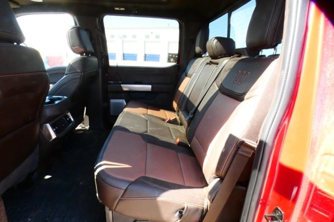 2023 Ford F-350 King Ranch 6.7L P/S DSL w/H&C L, p.S/R,NAV,BUC,PRB - Photo #9
