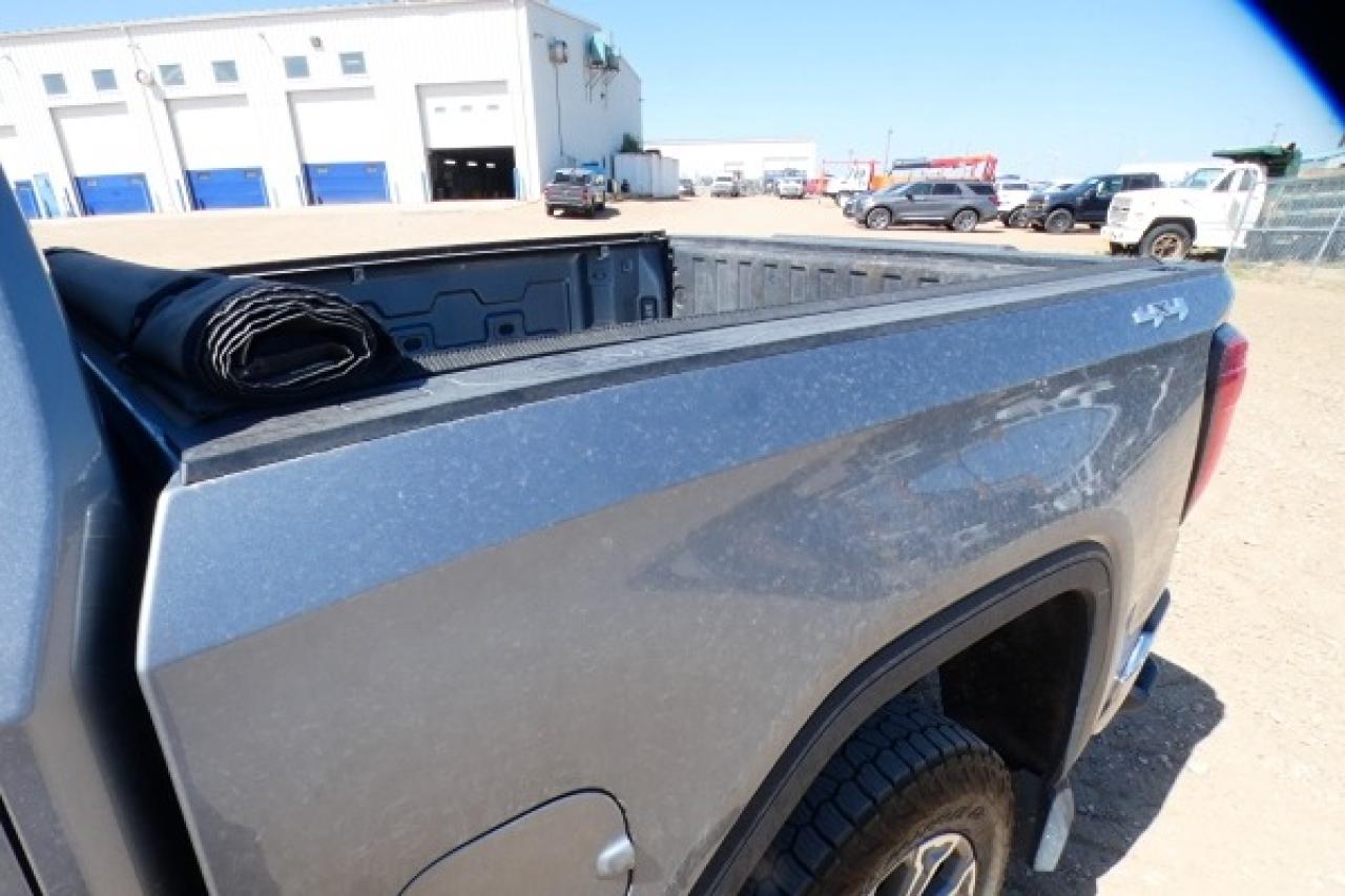 2023 GMC Sierra 1500 SLE w/Htd cloth, Nav ready, BUC - Photo #16