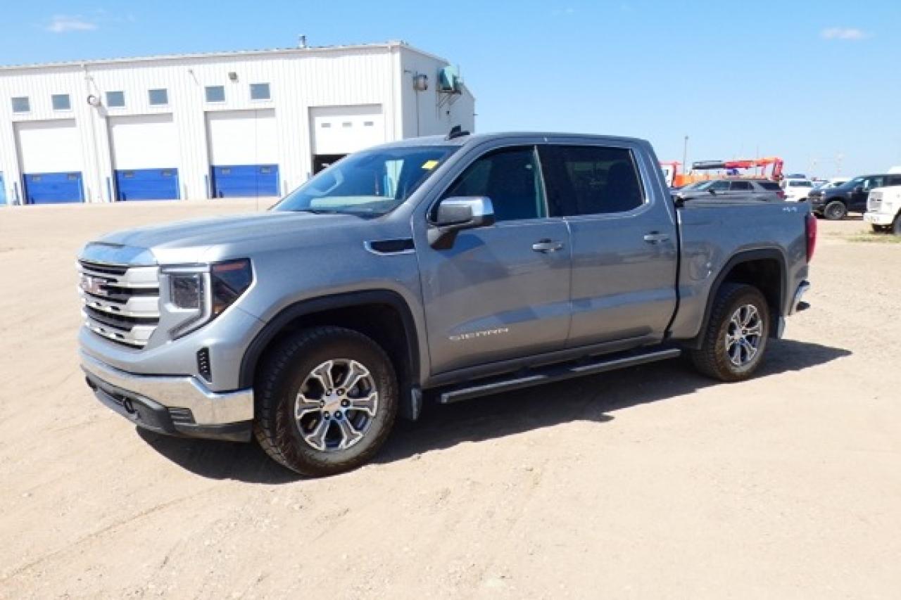 2023 GMC Sierra 1500 SLE w/Htd cloth, Nav ready, BUC - Photo #2