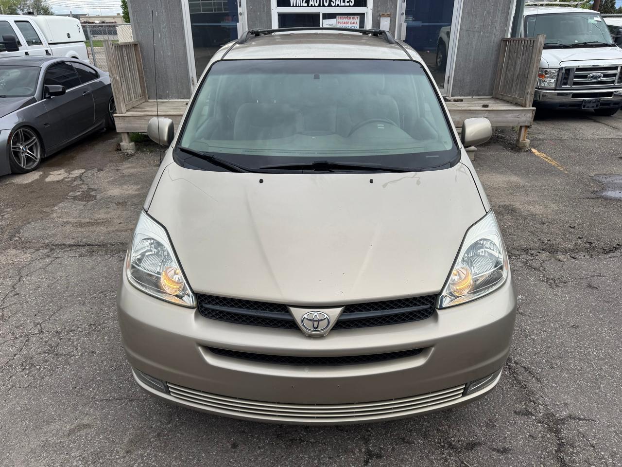 2004 Toyota Sienna CE - Photo #19