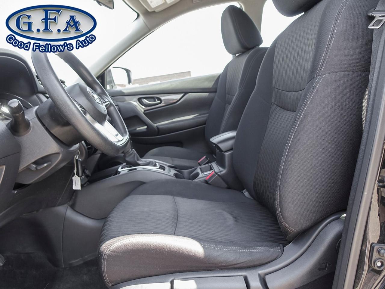 2019 Nissan Rogue S MODEL, AWD, REARVIEW CAMERA, HEATED SEATS, BLIND - Photo #2