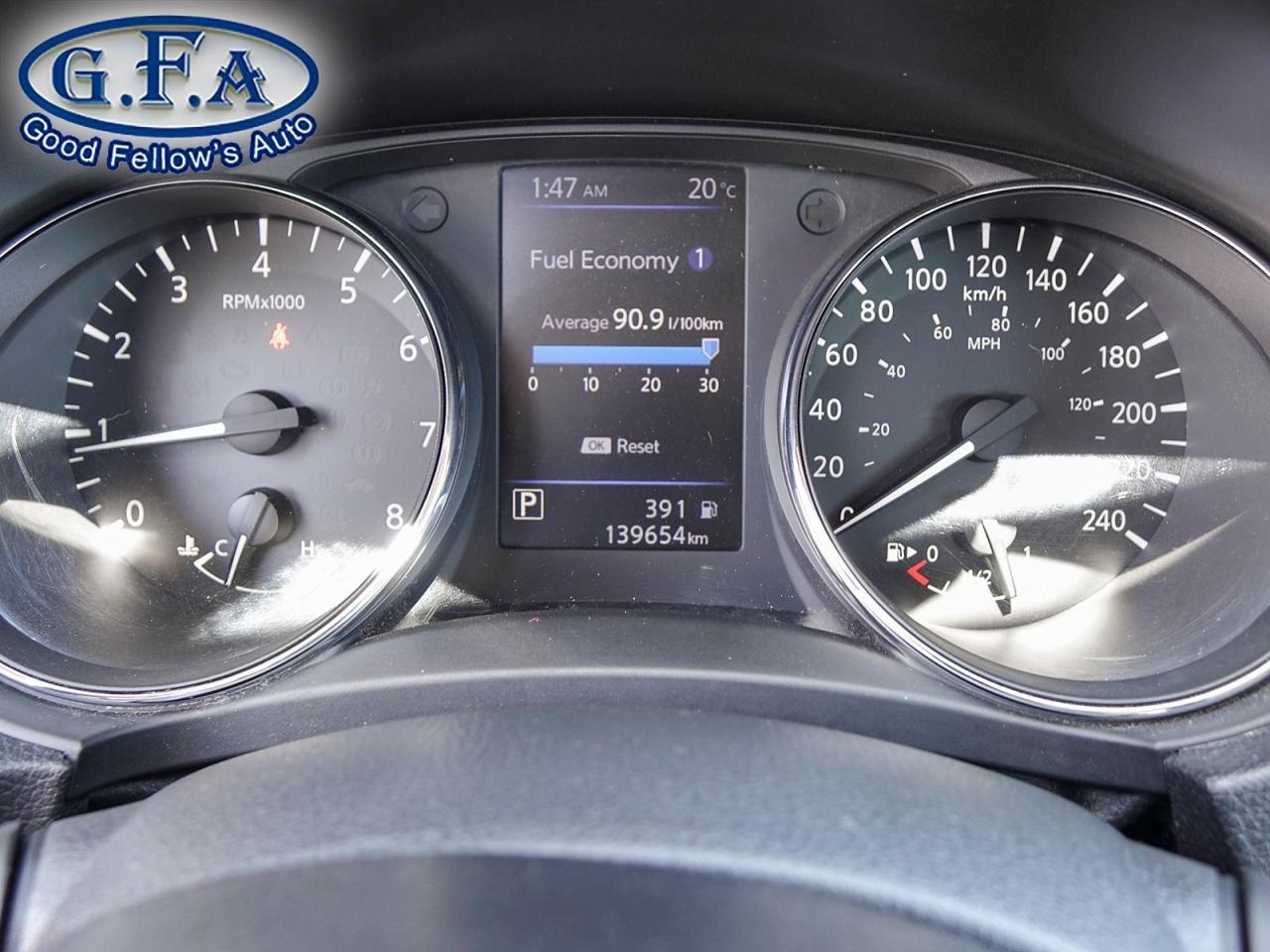 2019 Nissan Rogue S MODEL, AWD, REARVIEW CAMERA, HEATED SEATS, BLIND - Photo #11