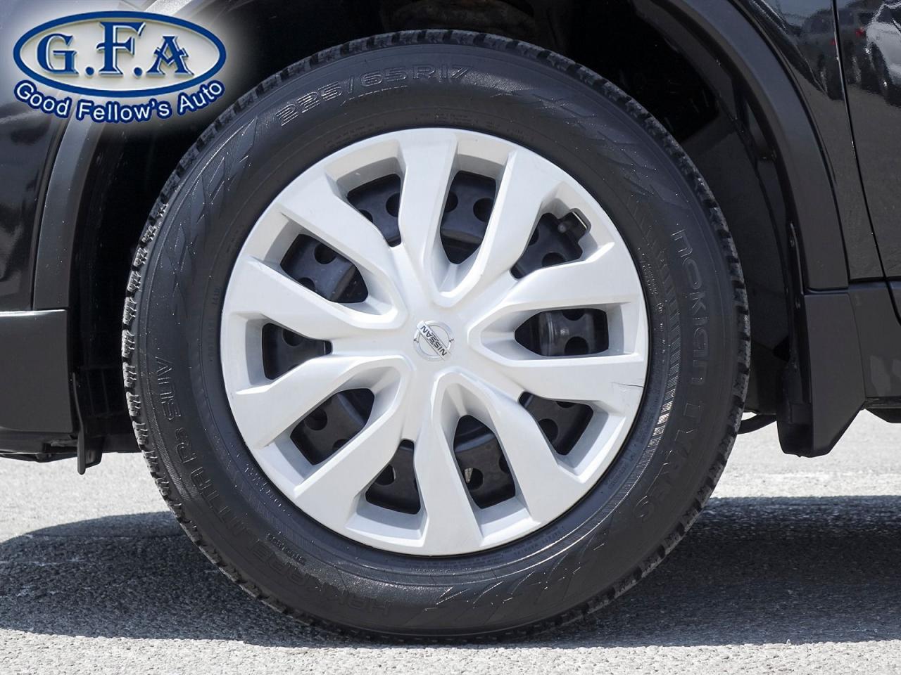 2019 Nissan Rogue S MODEL, AWD, REARVIEW CAMERA, HEATED SEATS, BLIND - Photo #20