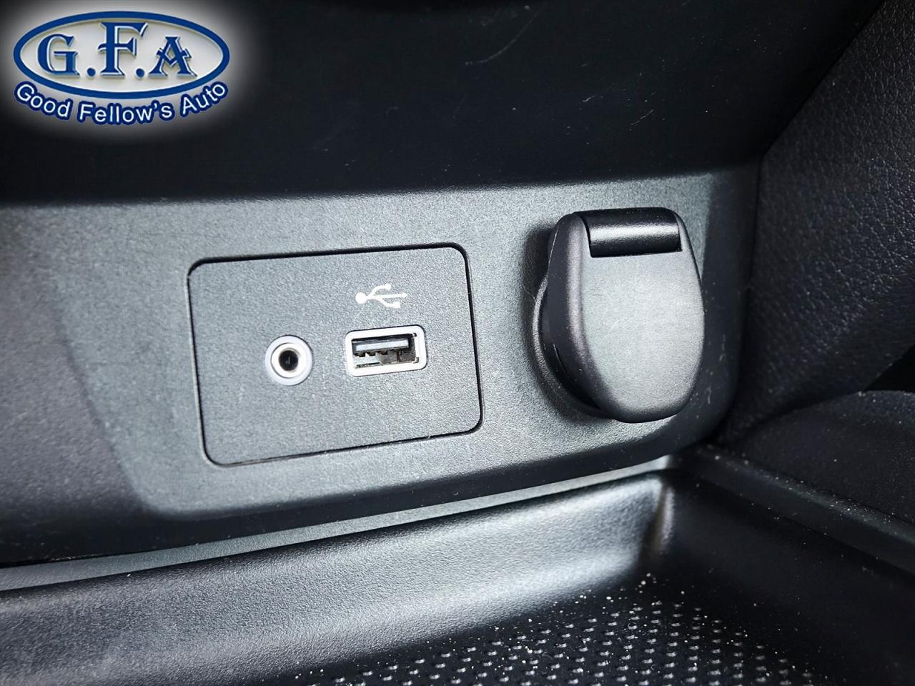 2019 Nissan Rogue S MODEL, AWD, REARVIEW CAMERA, HEATED SEATS, BLIND - Photo #10